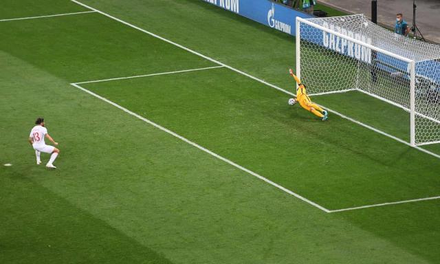 أزمة شارة القيادة تهز منتخب بلجيكا كورتوا يغادر المعسكر بعد خلاف مع المدرب